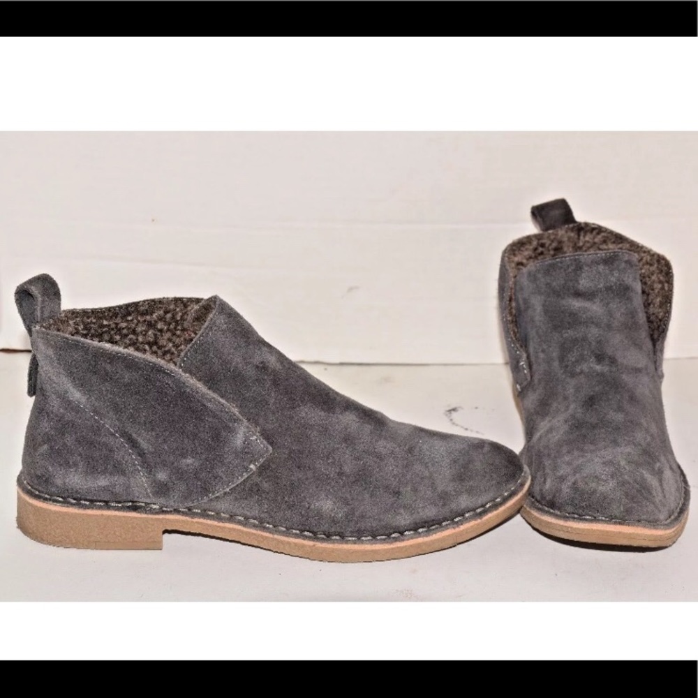 Dolce Vita suede booties